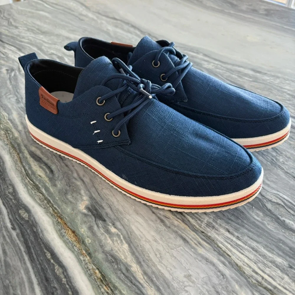 NEW Mens Navy‎ Lightweight Lace-Up Canvas Sneakers Size US 10.5 / 11